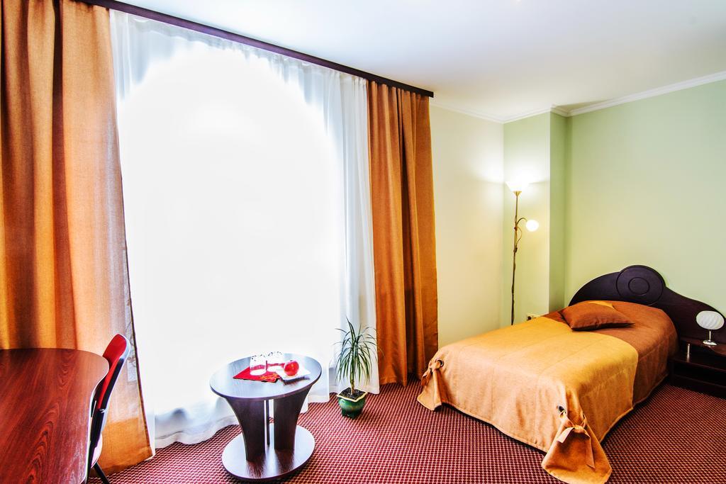 Terminal-A Hotel Ryasne-Ruske 客房 照片